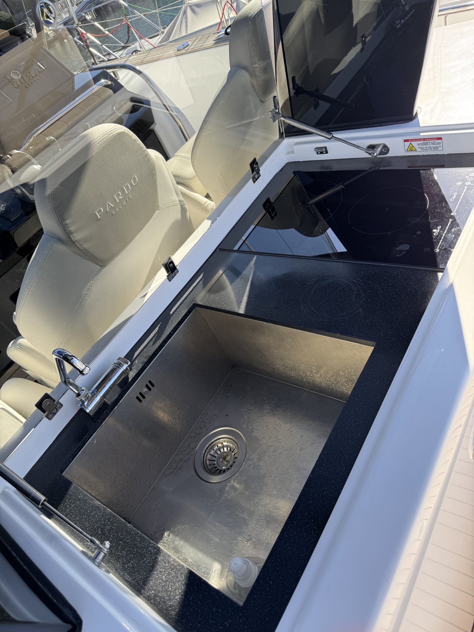 PARDO YACHT 43 - Image 7